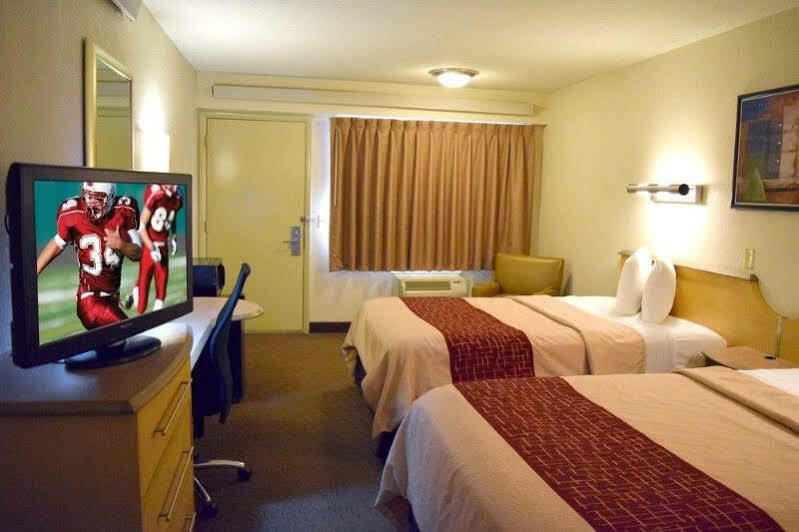 Red Roof Inn St Clairsville - Wheeling West St. Clairsville Extérieur photo